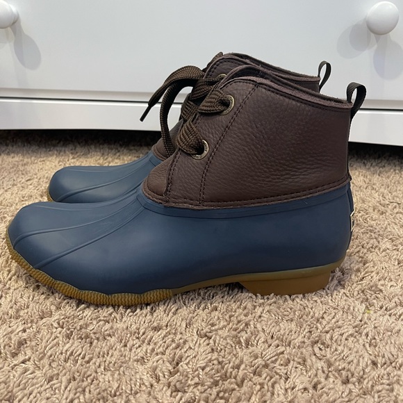 Sperry Women's Saltwater Duck Boot - Picture 2 of 4